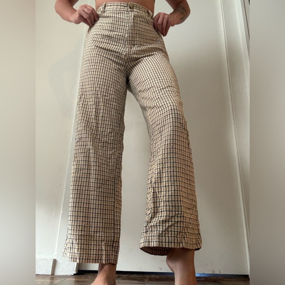 Yellow Plaid Billabong Pants - Size small - Picture 5 of 6